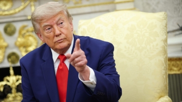 Trump sebut perundingan dengan Iran dimulai Senin