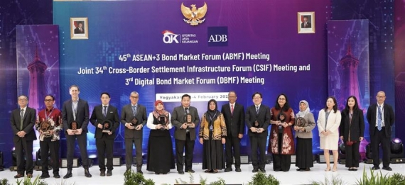 OJK DORONG PENGUATAN PASAR OBLIGASI DAN KEUANGAN BERKELANJUTAN DI ASEAN