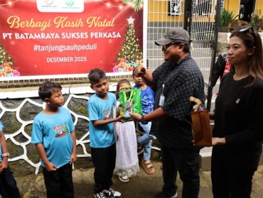 Tebarkan Sukacita Natal, PT Batamraya Sukses Perkasa (Panbil Group) Rangkul Ratusan Anak di Pulau Kubung dan Todak