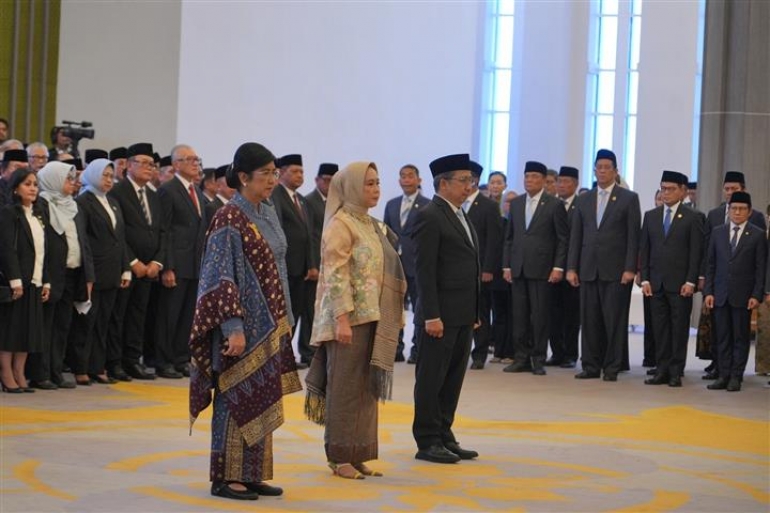 Destry Damayanti Resmi Dilantik Menjadi Gubernur Bank Indonesia