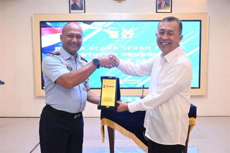BP Batam Serahkan Status Penggunaan BMN kepada TNI AU