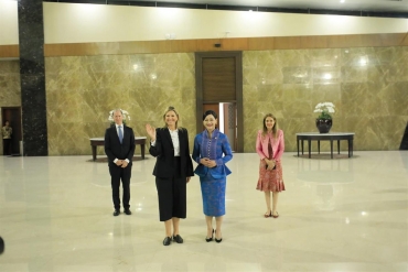 OJK SAMBUT KEDATANGAN RATU MAXIMA UNTUK MEMULAI AGENDA KESEHATAN FINANSIAL DI INDONESIA