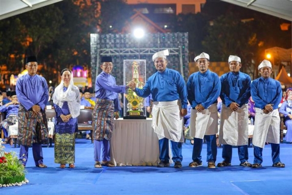 Meriah dan Semarak, Ribuan Warga Hadiri Pembukaan MTQH XXXIV Batam