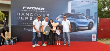 Suzuki Indomobil Batam Gelar Seremoni Penyerahan Perdana Fronx: Apresiasi Kepercayaan Pelanggan