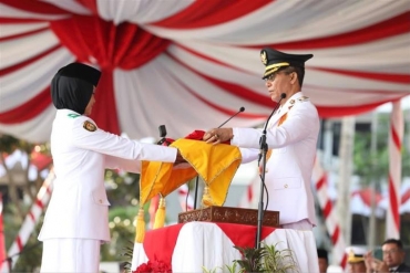 Pemko Batam Ajak Warga Kibarkan Merah Putih dan Gunakan Logo Resmi HUT Ke-81 RI