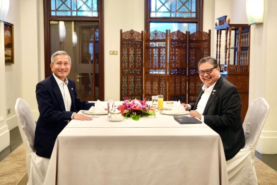 INDONESIA-SINGAPURA PERKUAT KEMITRAAN STRATEGIS DAN DORONG INTEGRASI EKONOMI KAWASAN