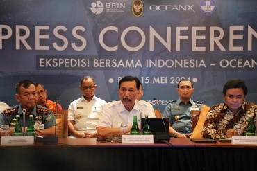 OceanX dan Indonesia Luncurkan Misi Jelajahi Keanekaragaman Laut Indonesia
