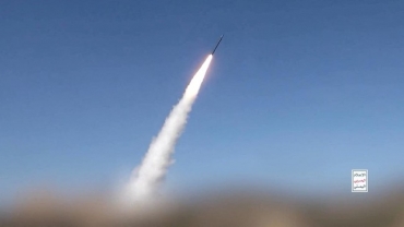 Perang Memanas, Houthi Bombardir Pangkalan Saudi King Khalid