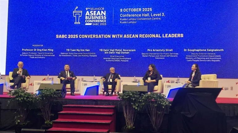 Batam Tampilkan Potensi Ekonomi Batam di Ajang SIBS 2025 Malaysia