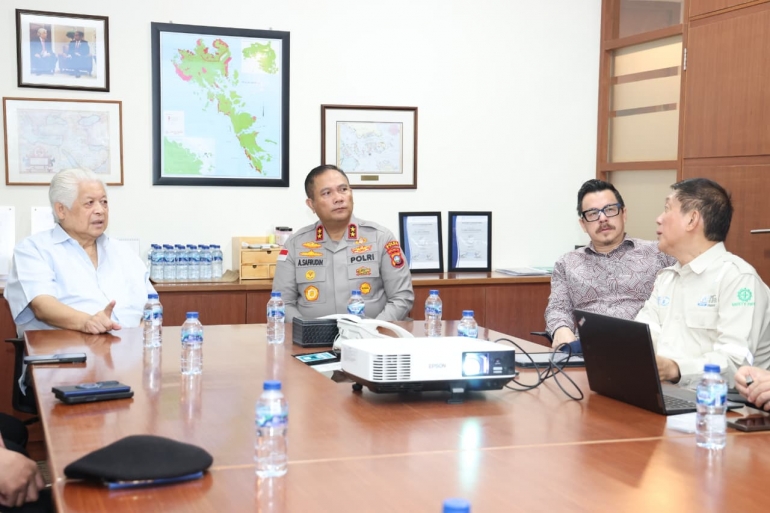 KAPOLDA KEPRI KUNJUNGI KAWASAN KABIL PERKUAT KEAMANAN INDUSTRI