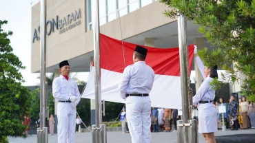 LIMA HOTEL ARCHIPELAGO DI BATAM GELAR UPACARA & PERAYAAN HUT RI KE-80