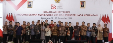 OJK GELAR DIALOG AKHIR TAHUN DENGAN INDUSTRI JASA KEUANGAN