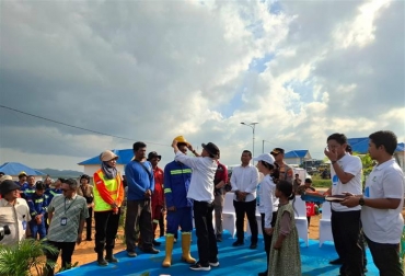 Semangat Hari Bumi, Ratusan Warga Rempang Gelar Aksi Bersih Lingkungan